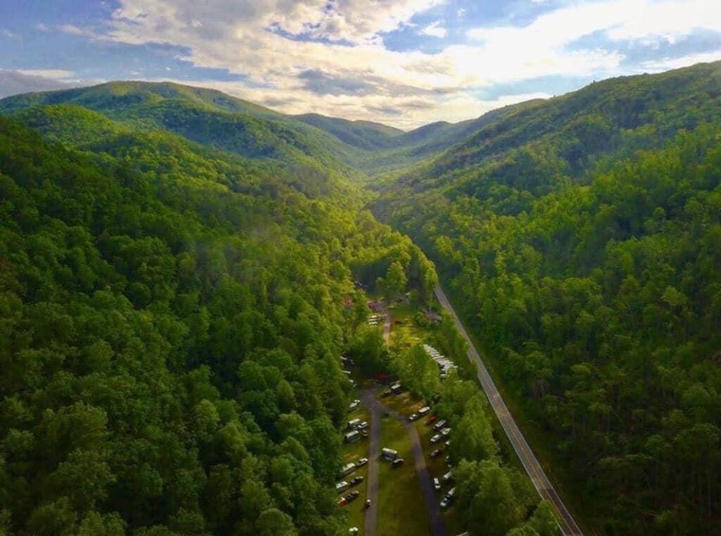 It may be fairly out of the way, but Helen was certainly pretty.